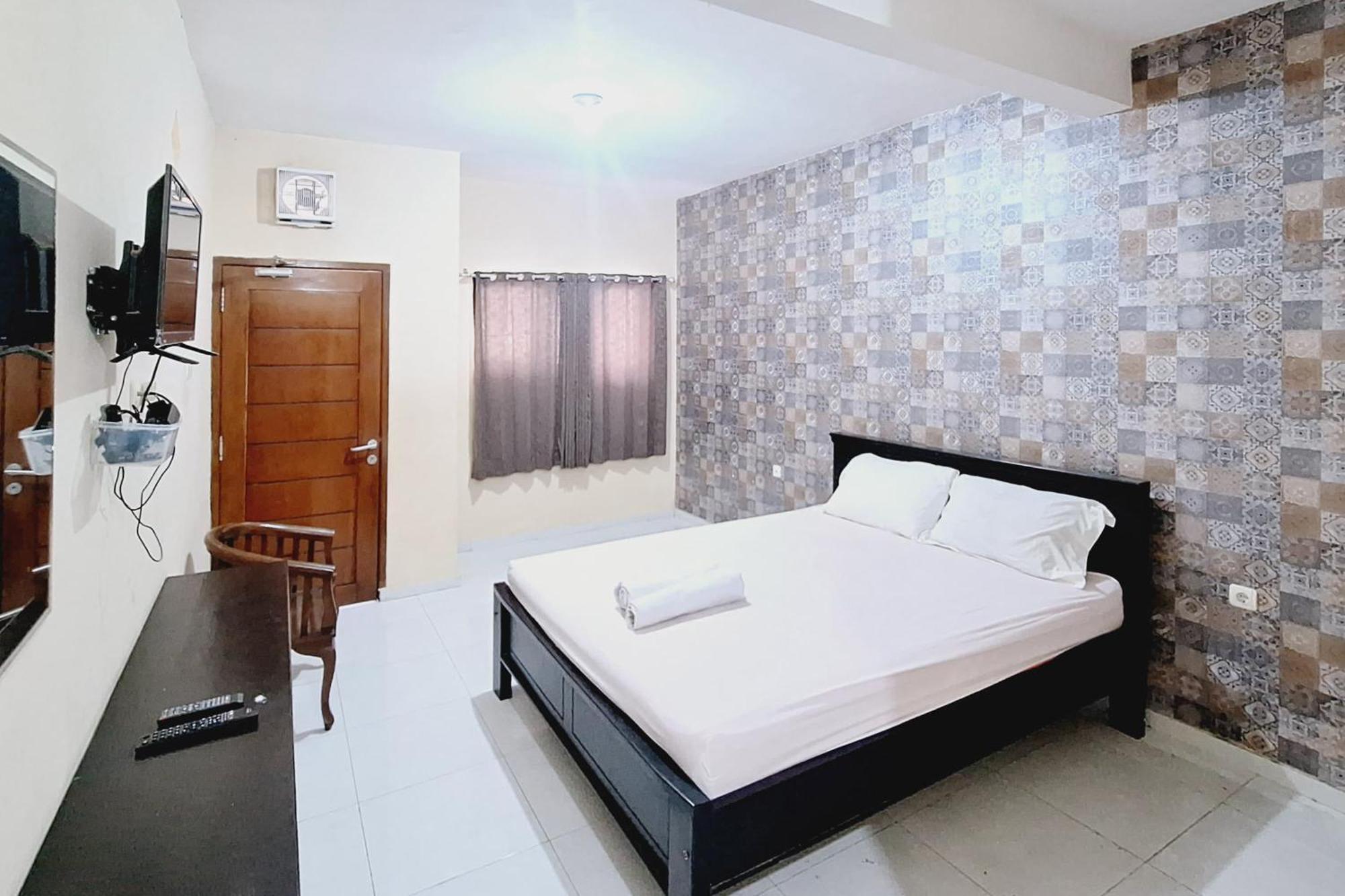 Villa Bukit Bunga Syariah Redpartner Pacet Mojokerto Ngoại thất bức ảnh